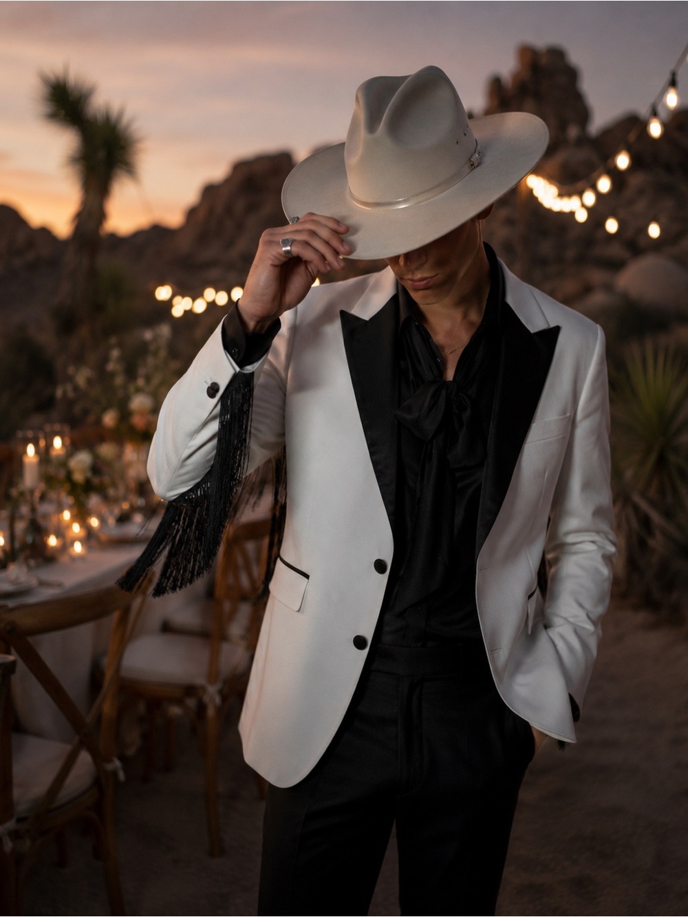 J.Lindeberg Western Fringe Tuxedo Blazer Size 38R US 48R EU White Lenny Runway